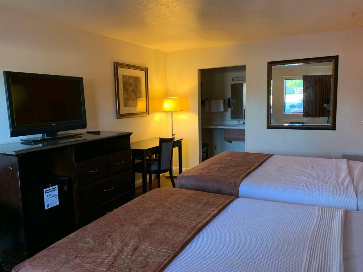 Lancaster Inn Екстериор снимка