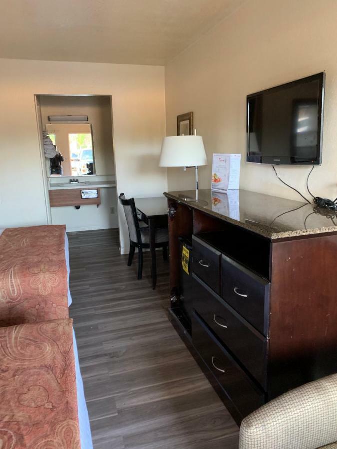 Lancaster Inn Екстериор снимка